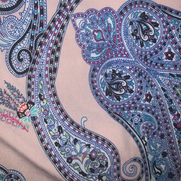 Express Paisley Pants 💕 - Picture 5 of 6